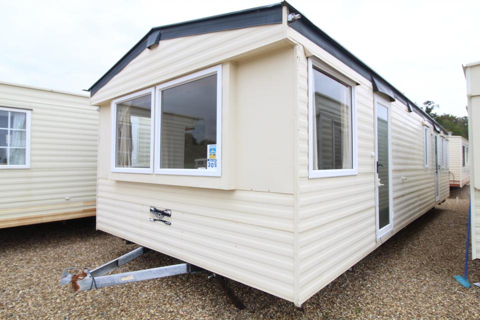 View Delta Primero 35x12ft 2 Bedrooms SC9055