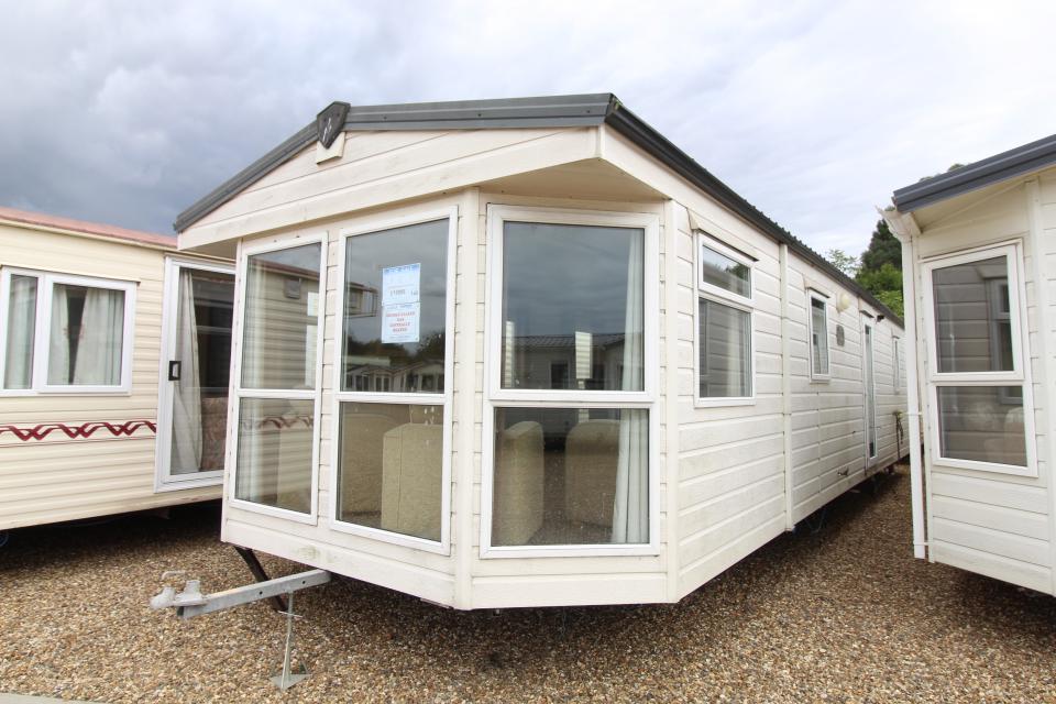 View Delta Boston Villa  38x12ft 2 Bedrooms SC7839