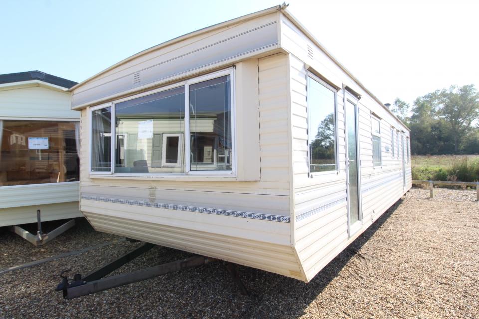 View BK Brookwood 35x12ft 3 Bedrooms SC8709