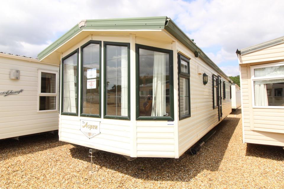 View Willerby Aspen  37x12ft 2 Bedrooms SC8946