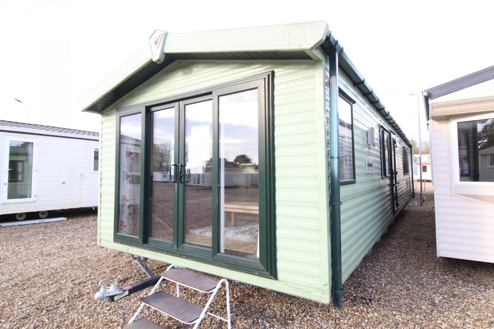 View Willerby Avonmore 38x12ft 3 Bedrooms SC9137